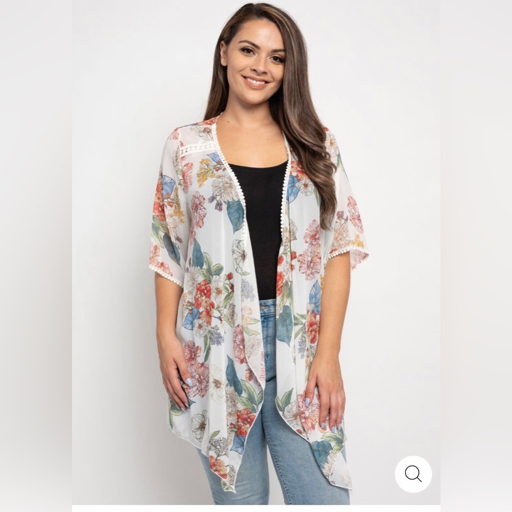Emory Park Women's Open Kimono Top Cover Up Size Medium Floral Short Sleeves
